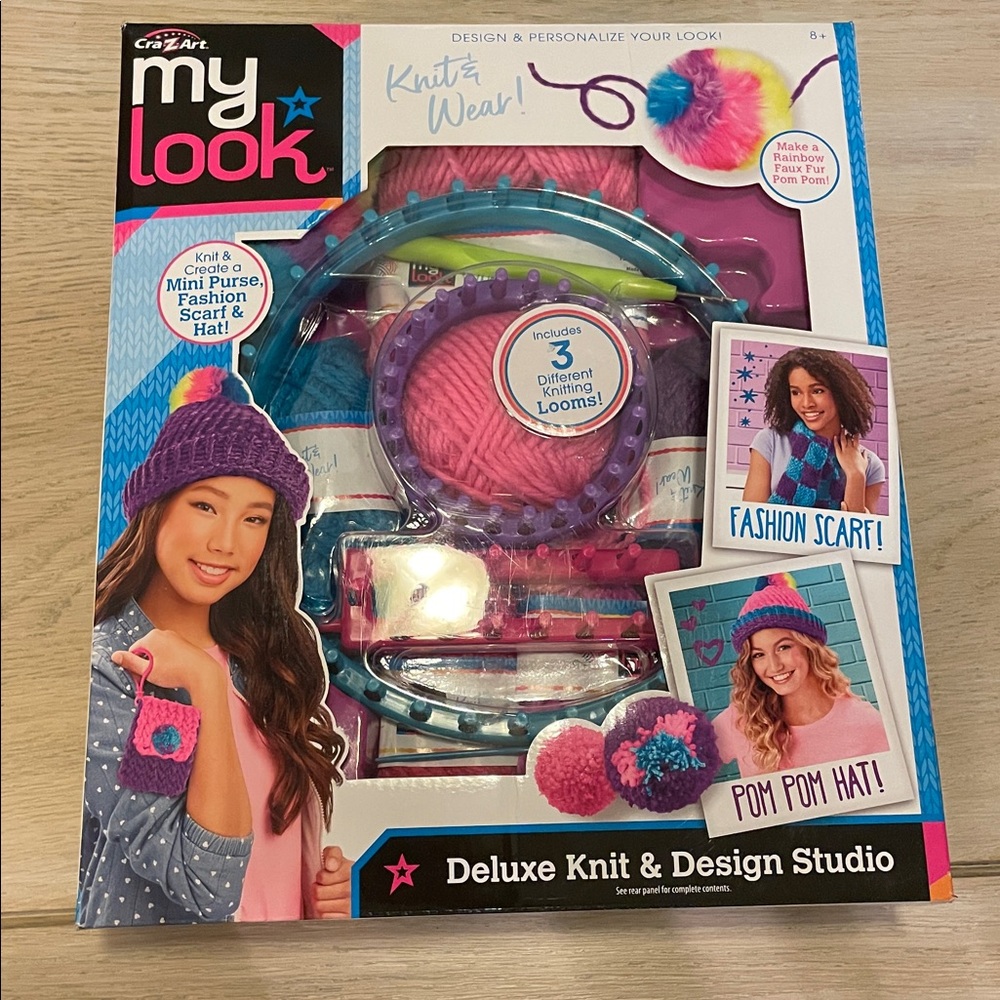 New- My Look Deluxe Knit & Design Studio